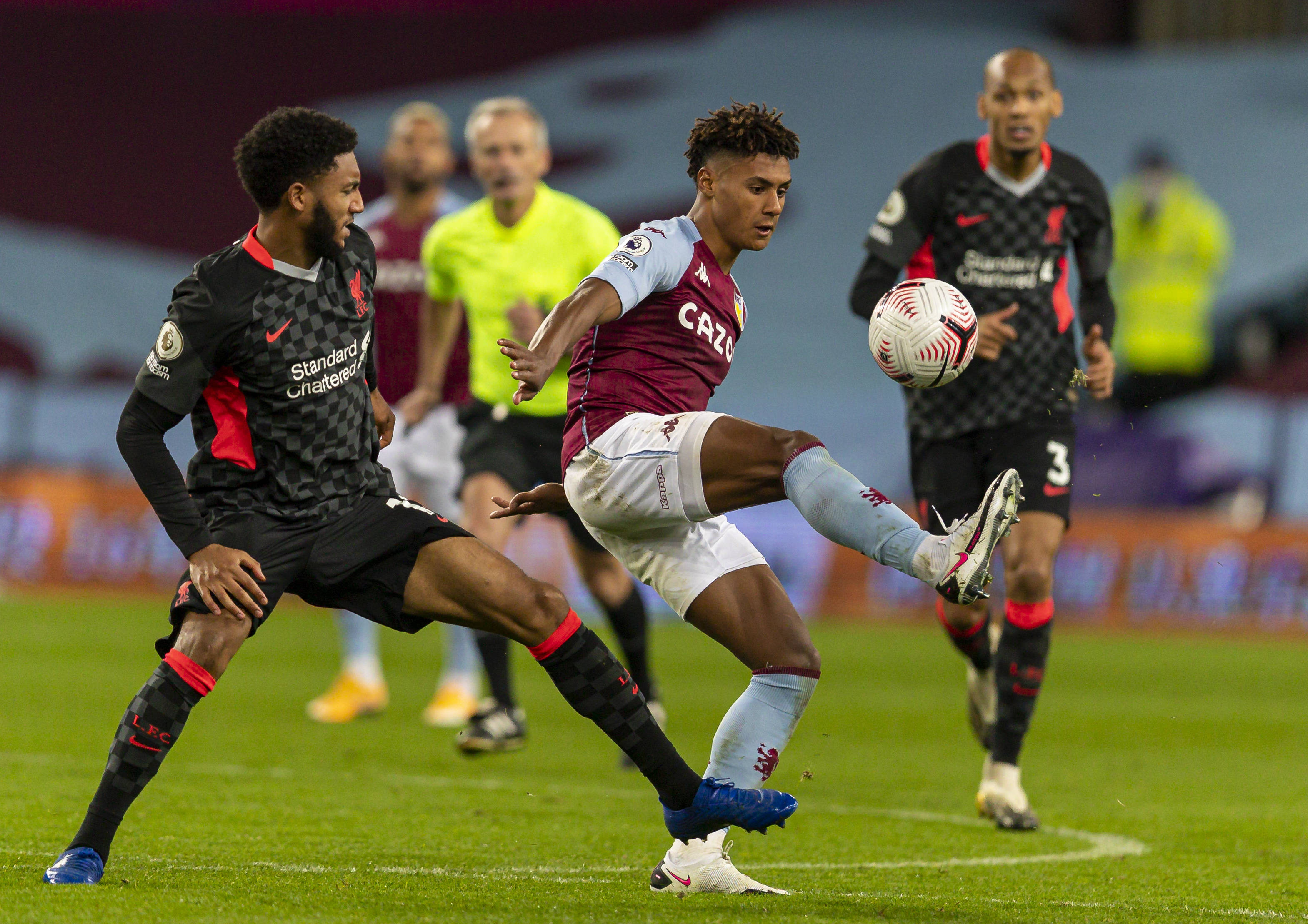 4次射门 4次射门