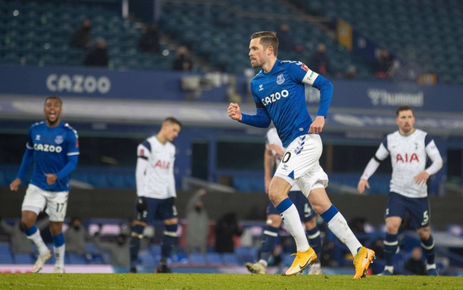 定的投射威 定的投射威